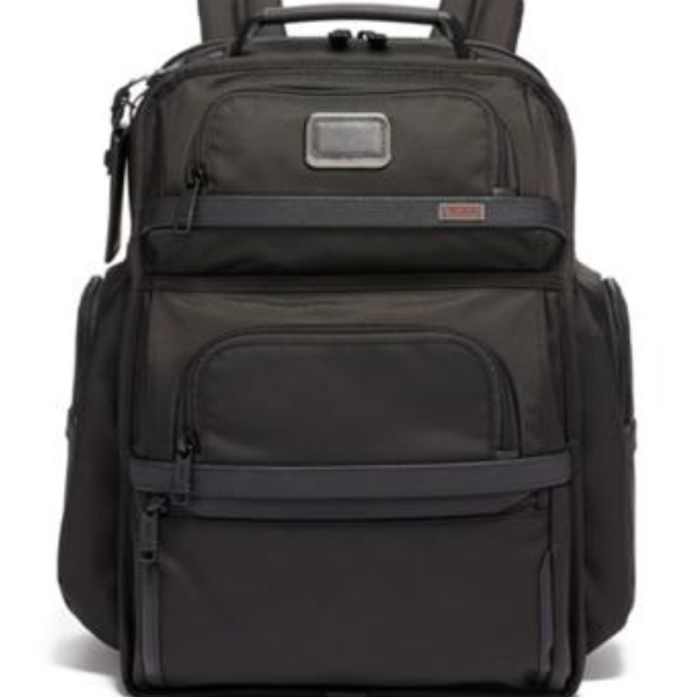 TumiT-Pass Business Class Brief Pack